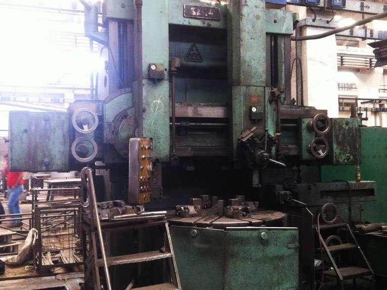 Vertical turning lathe TOS SK 14