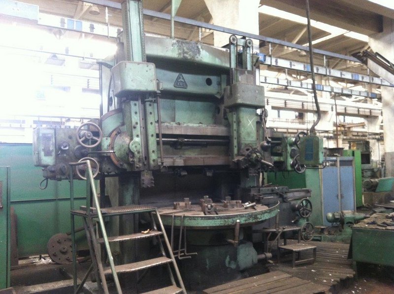 Vertical turning lathe TOS SK 16