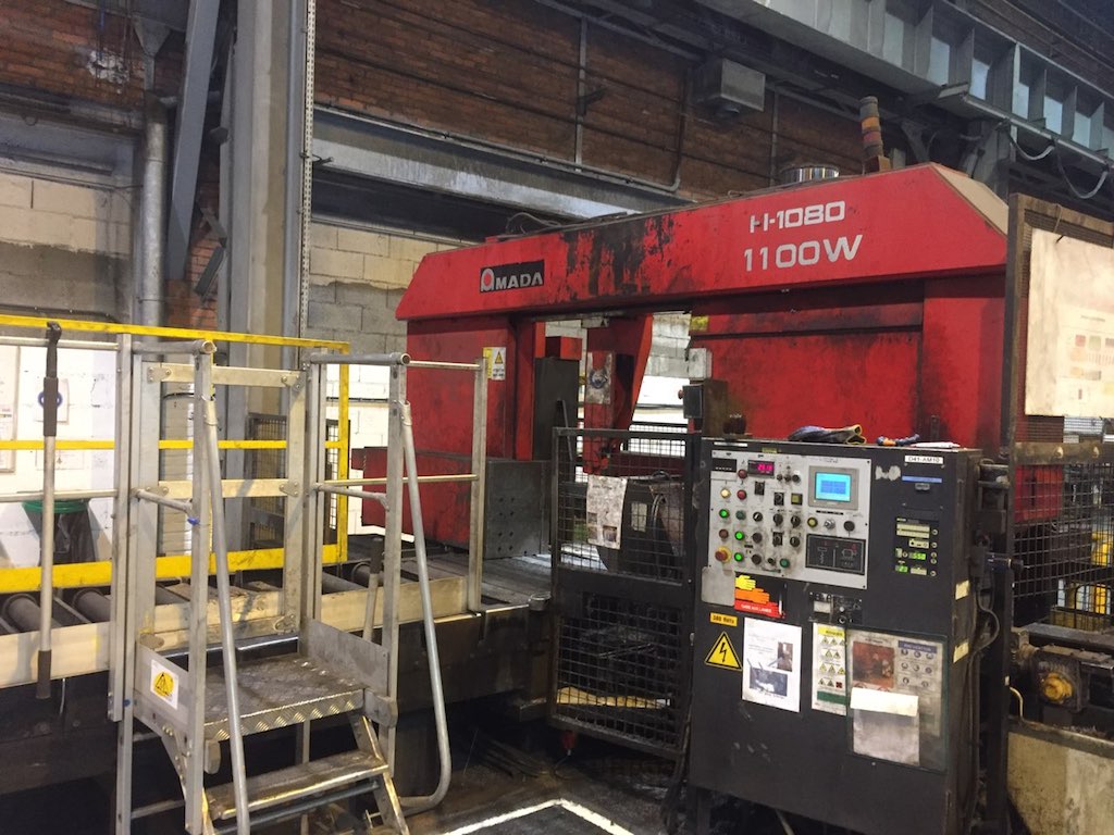 Automatic bandsaw Amada H 1080